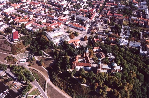 Autor: Jacek Poręba. Wszelkie prawa zastrzeżone.
