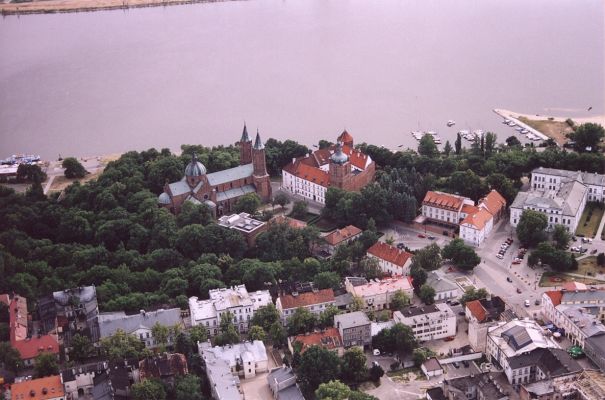 Autor: Jacek Poręba. Wszelkie prawa zastrzeżone.
