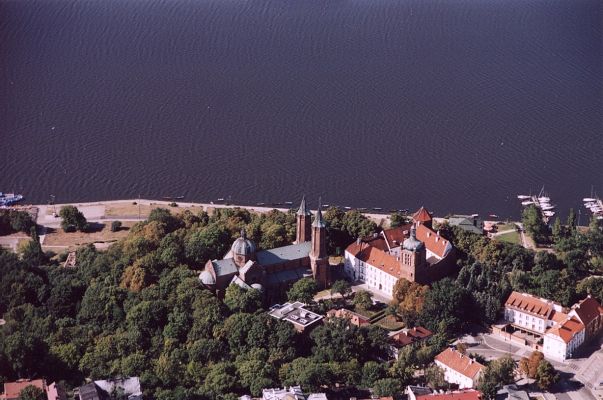 Autor: Jacek Poręba. Wszelkie prawa zastrzeżone.
