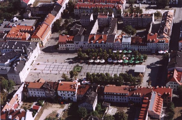 Autor: Jacek Poręba. Wszelkie prawa zastrzeżone.
