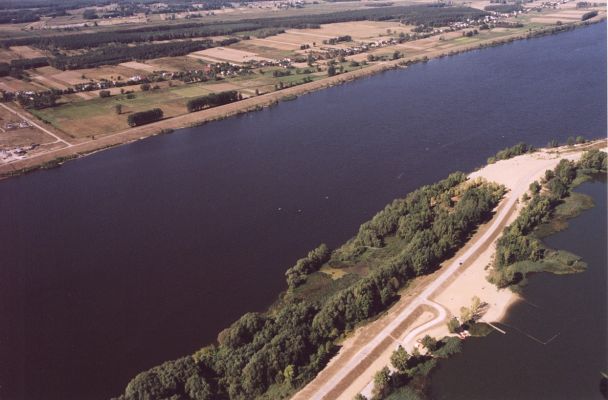 Autor: Jacek Poręba. Wszelkie prawa zastrzeżone.
