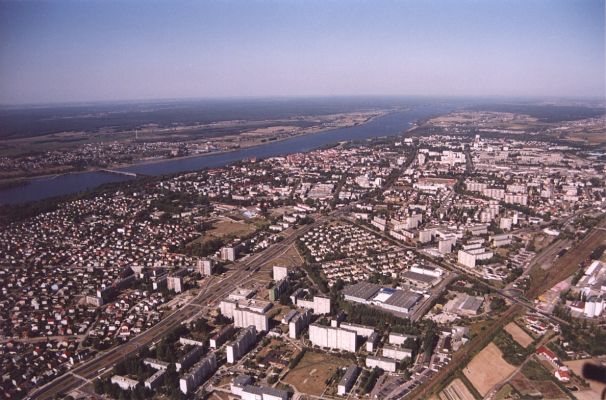 Autor: Jacek Poręba. Wszelkie prawa zastrzeżone.
