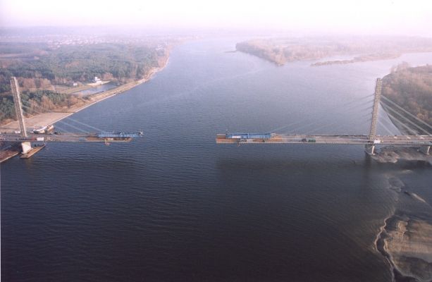 Autor: Jacek Poręba. Wszelkie prawa zastrzeżone.
