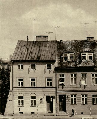 Elewacje XIX w. kamieniczek na Starym Rynku
lata 70-te
