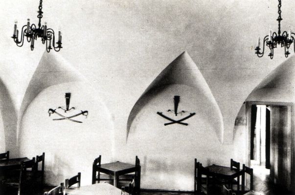 Kawiarnia "Zamkowa" w domu Pod Trąbami - wnętrze
lata 70-te
