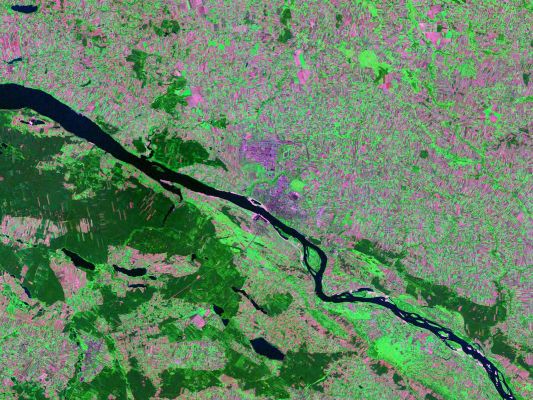 Zdjęcie satelitarne Płocka i okolic
Zdjęcie satelitarne Płocka i okolic z przełomu lat osiemdziesiątych i dziewiećdziesiątych.
