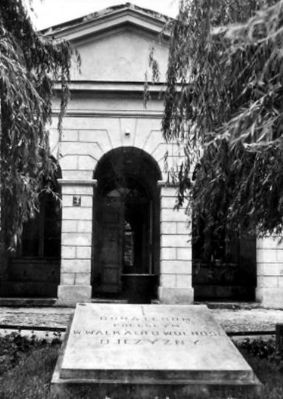 Grób Nieznanego Żołnierza - 1961 r.
Odwach
