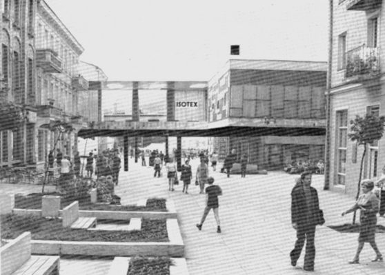 Łącznik na ul. Tumską
Jeden z projektowanych w latach 70-tych łączników nad ul. Tumską.
