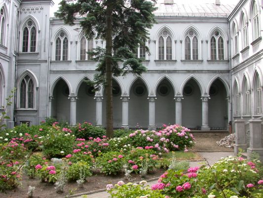 Fragment zespołu katedralno-klasztornego mariawitów.
