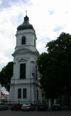 Dzwonnica kościoła farnego św. Bartłomieja.
