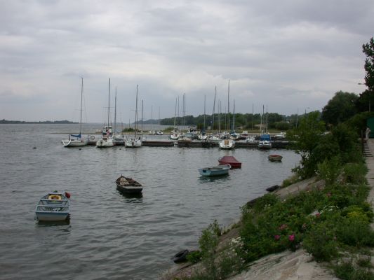 Przystań jachtowa nad Wisłą
