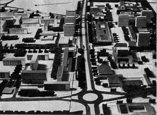 Projekt nowego centrum Płocka.
pocz. lat 60tych

Na pierwszym planie skrzyżowanie ulic Kobylińskiego i Łukasiewicza.
