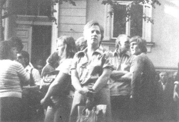 Czerwiec 76
Pod komitetem

Zdjęcia operacyjne Służby Bezpieczeństwa.
Słowa kluczowe: c76