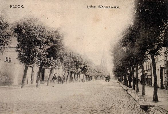 ul. Warszawska (obecnie ul. Kościuszki) - I wojna światowa
W głębi widać wieżę cerkwi prawosławnej. 
