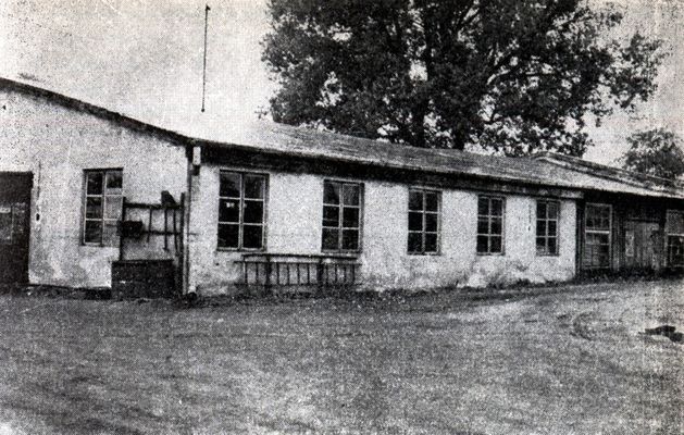 Fragment starego Zakładu Stolarki Budowlanej przy ulicy 3-go Maja
koniec lat 50-tych
Autor: Henryk Prośniewski

[Opis oryginalny]
