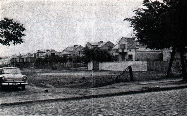 Osiedle domków jednorodzinnych przy ul. Wyszogrodzkiej
koniec lat 50-tych
Autor: Henryk Prośniewski

[Opis oryginalny]
