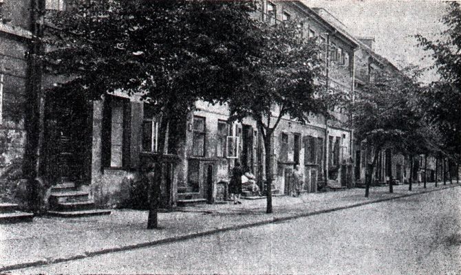 Budynki mieszkalne przy ul. Kwiatka
koniec lat 50-tych
Autor: Henryk Prośniewski

[Opis oryginalny]
