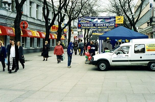 ul. Tumska - lata 90te
Po lewej stronie widoczny MrSmarty's.
