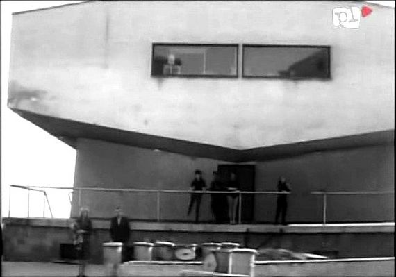 Scena z filmu "Walkower" - 1965 rok
W tle Dom Turysty PTTK.
