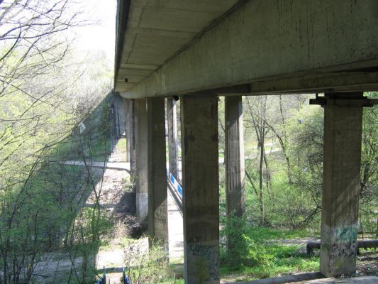 Most w Jarze Brzeźnicy
