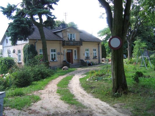 Pozostałości po Folwarku "Winiary"
