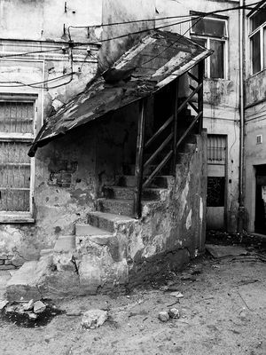 Domy ruszone zębem czasu... #1
okolice ul. Kwiatka
