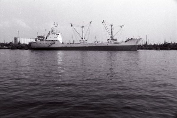 "PŁOCK"
Statek o nazwie PŁOCK został zbudowany w 1967r. w stoczni Georgija Dimitrova w Warnie (Bułgaria).
W Polskiej Żegludze Morskiej służył w latach 1967-1970
Wyporność 3430 ton.
