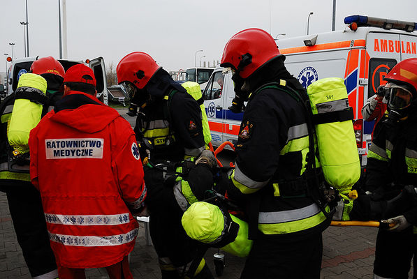 Manewry Ratownicze "PŁOCK 2008" - 07.11.2008
Akcja ratunkowa
