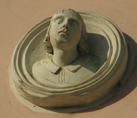 detal kamienicy
Sztukateria na kamienicy Stary Rynek 11
Słowa kluczowe: detale