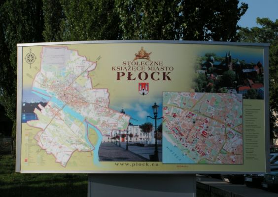 Tablica informacyjna
Od 28 kwietnia Urząd Miasta Płocka zafundował nam dwie nowe tablice informacyjne z planem miasta dla turystów. Jedna usytuowana jest na rogu ul. Królewieckiej i Nowego Rynku, zaś druga przy dworcu PKP.
