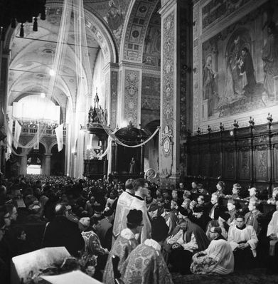 Obchody Tysiąclecia Chrztu Polski w Płocku
13.XI.1966

Uroczysta suma pontyfikalna

