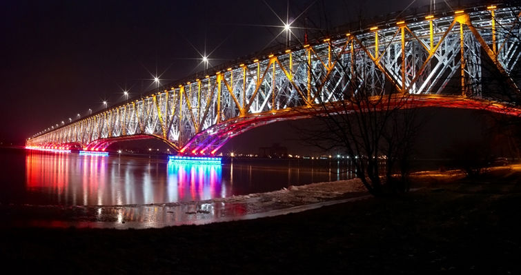 Most, który niejednej powodzi się oparł...
