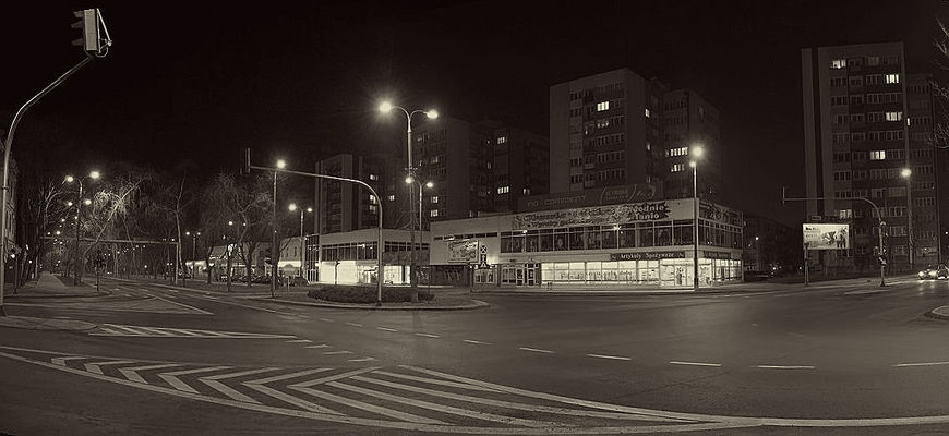 Skrzyżowanie ul. Bielskiej i Al. Kobylińskiego
