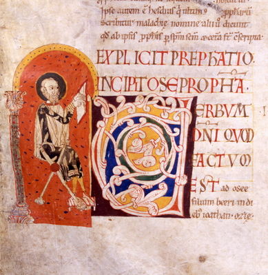 Biblia Płocka z XII w.
Ozdobny inicjał oraz miniatura przedstawiająca świątobliwego męża.
