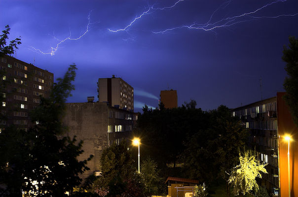 Burza nad Płockiem (21.08.07)
Pioruny nad Wielką Płytą
