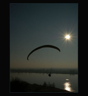  Paralotniarze na płockiej skarpie
