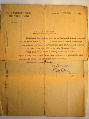 Świadectwo Pracy
papier posiada znak wodny
