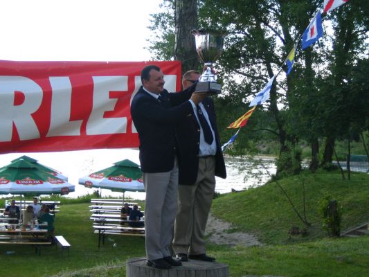 regaty 03-06-2006
KŻ Petrochemia  zdobywcą Pucharu PKN Orlen 2006 w regatach podczas Dni Chemika 
Słowa kluczowe: dhp06