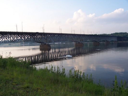 Most kolejowo-drogowy
widok od strony Radziwia
