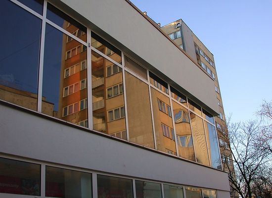 Spółdzielcze punktowce na Kobylińskiego
