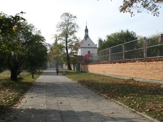 Aleja Spacerowa
Uwaga: Duży plik (ok. 3 MB)
