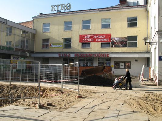 Budynek kina "Przedwiośnie"
Uwaga: Duży plik (ok. 3 MB)
