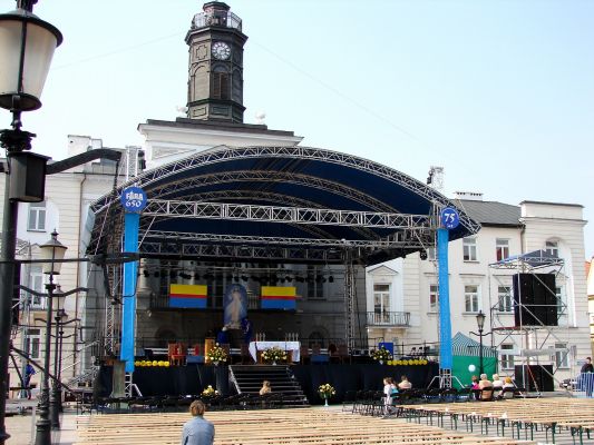 Obchody 650-lecia fary
