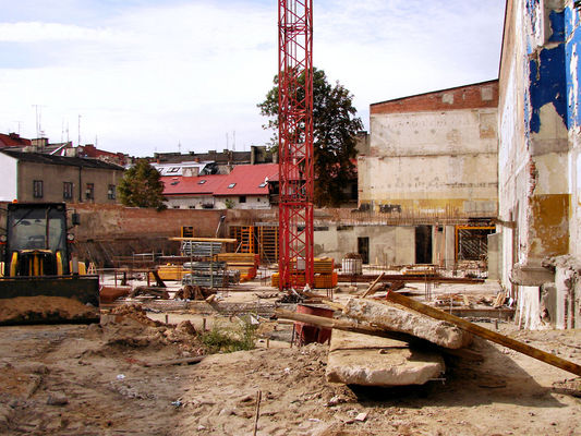 Budowa nowego kina Przedwiośnie
Wrzesień 2007
