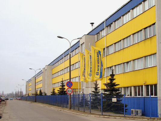 Biurowiec CNH, ul. Targowa
