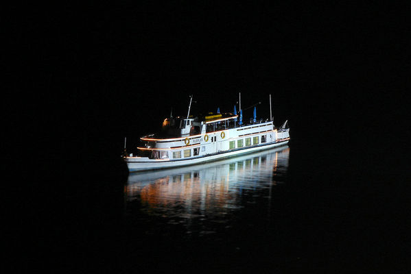 Rusałka przy plaży podczas Cygańskiej Nocy w Płocku
