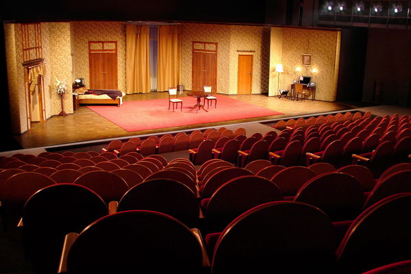 Teatr Dramatyczny
Widownia i scena główna
