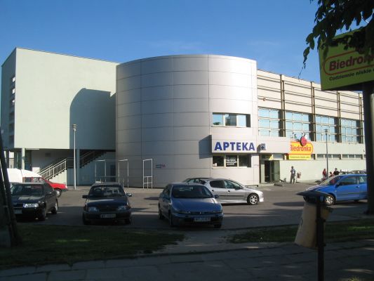 Orlen Medica i Biedronka
