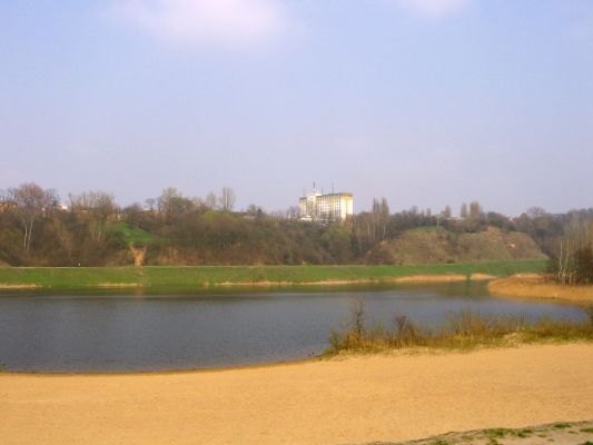 Widok z Sobótki na skarpę
