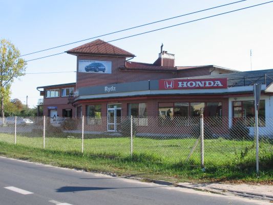 Salon samochodowy Honda
